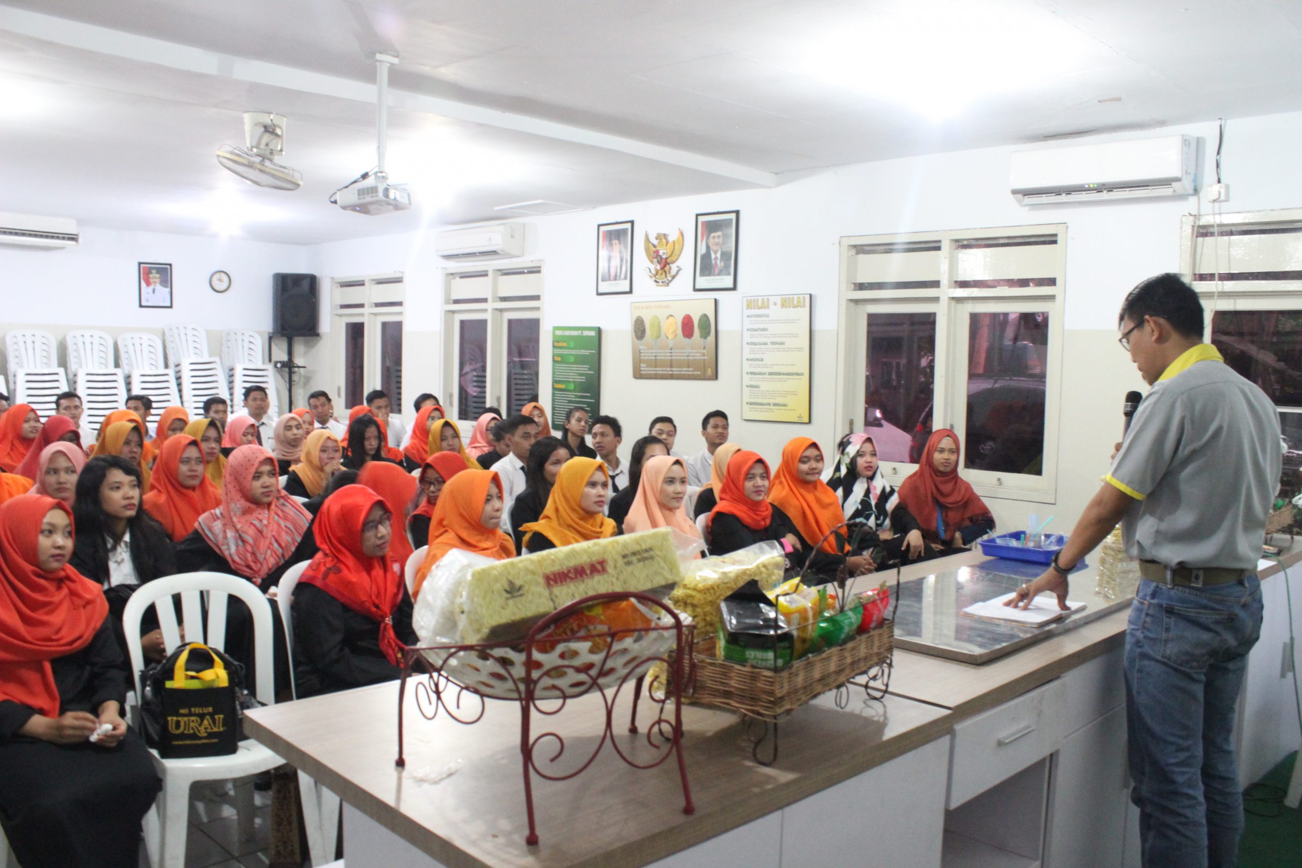 PENTINGNYA SOFT SKILL & HARD SKILL DALAM KARIER