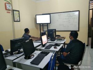 kegiatan kursus di polindo - 1