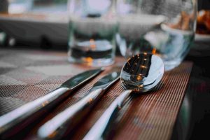 table manner-utama