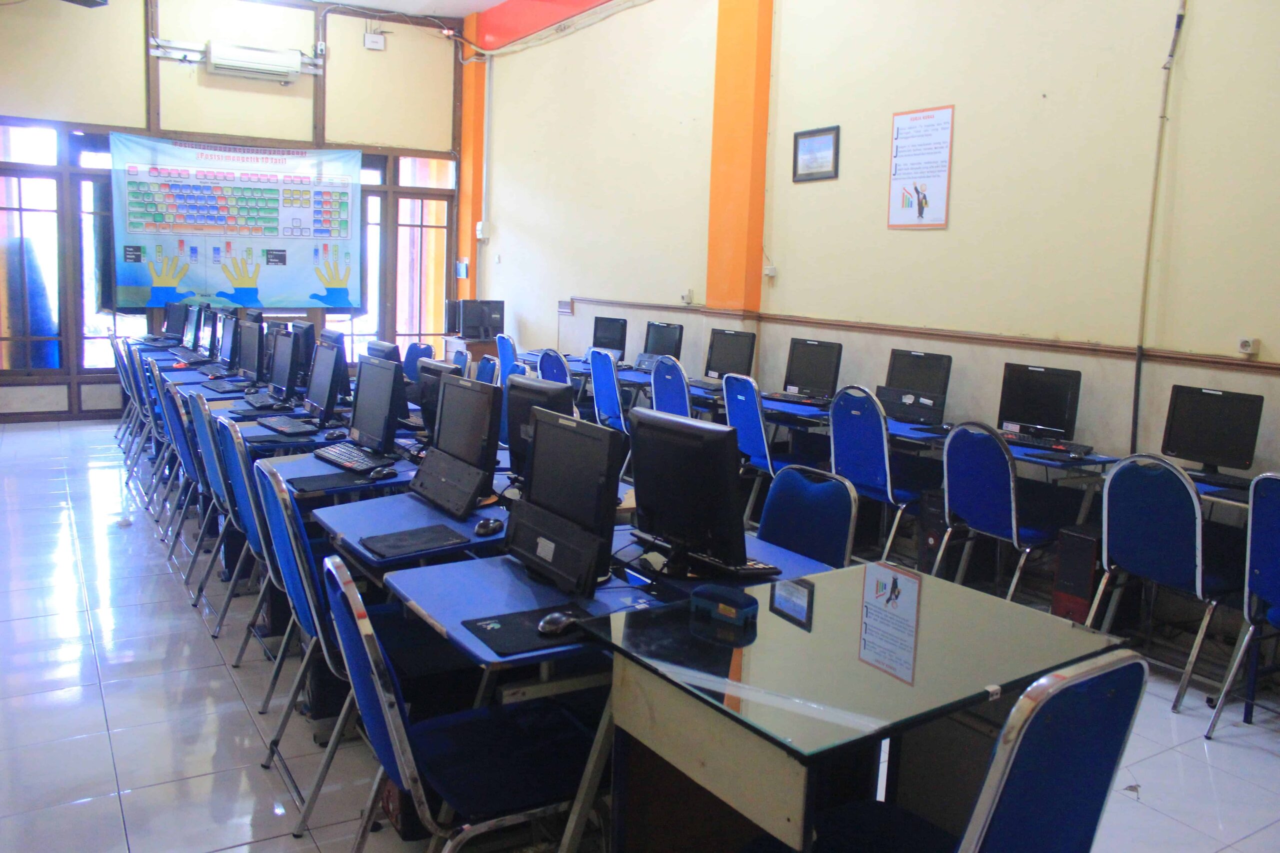 Ruang Praktik Polindo Internasional Surabaya